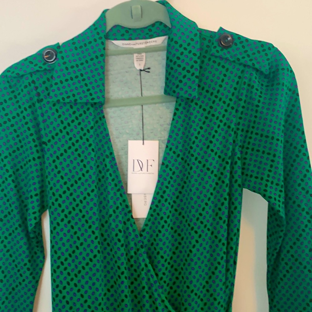 Vintage DVF wrap dress circa 90s tags on!